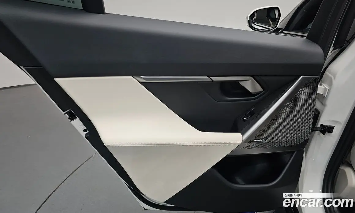 BMW 5 серия 2024 2.0 автомат (гидро), фото 14 BMW 5 серия 2024 2.0 автомат (гидро), фото 14