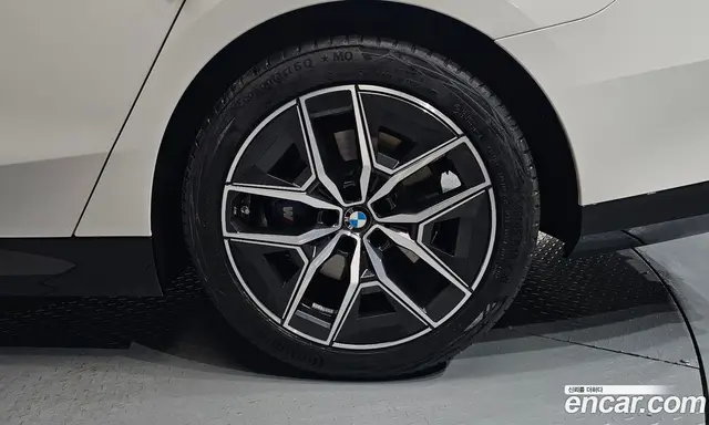 BMW 5 серия 2024 2.0 автомат (гидро), миниатюра 6 BMW 5 серия 2024 2.0 автомат (гидро), миниатюра 6