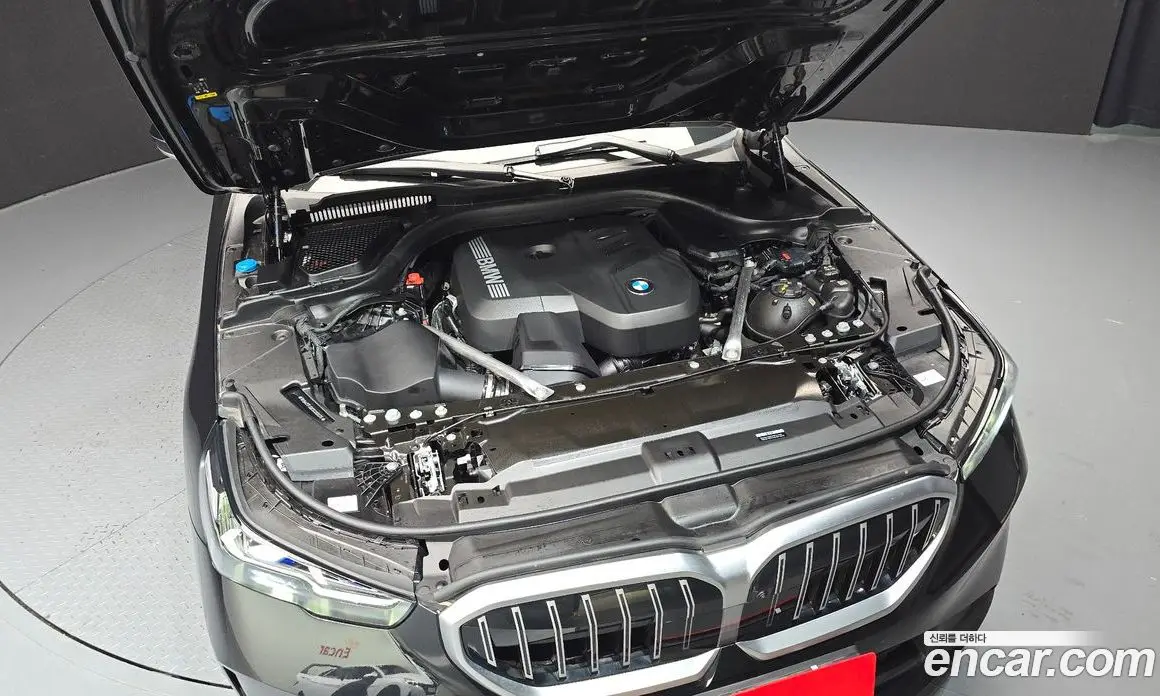 BMW 5 серия 2025 2.0 автомат (гидро), фото 6
