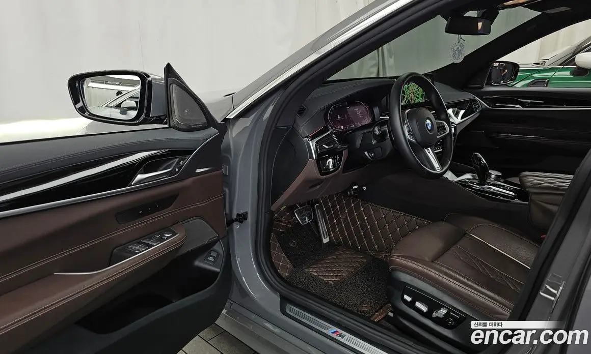 BMW 6 серия 2022 3.0 автомат (гидро), фото 13