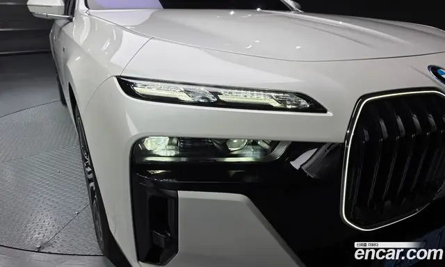 BMW i7 2024 0.3 автомат (гидро), миниатюра 8 BMW i7 2024 0.3 автомат (гидро), миниатюра 8