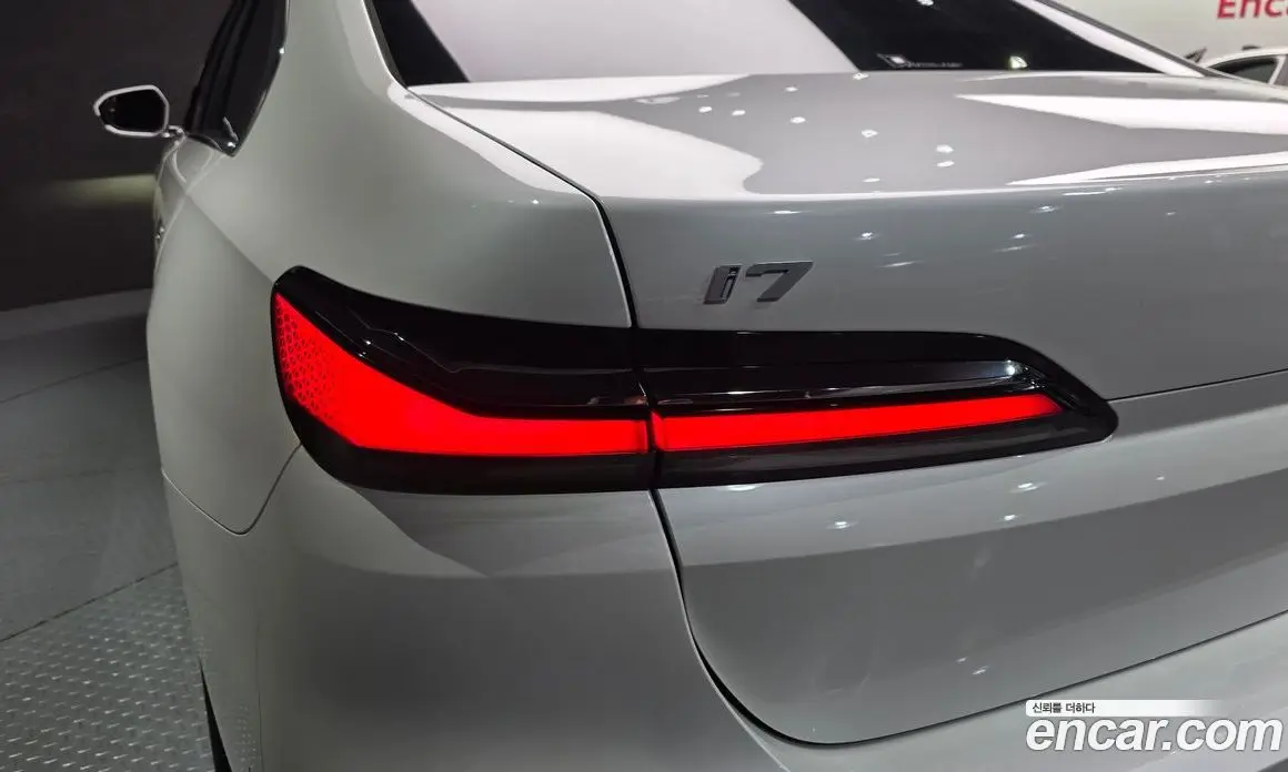 BMW i7 2024 0.3 автомат (гидро), фото 9 BMW i7 2024 0.3 автомат (гидро), фото 9