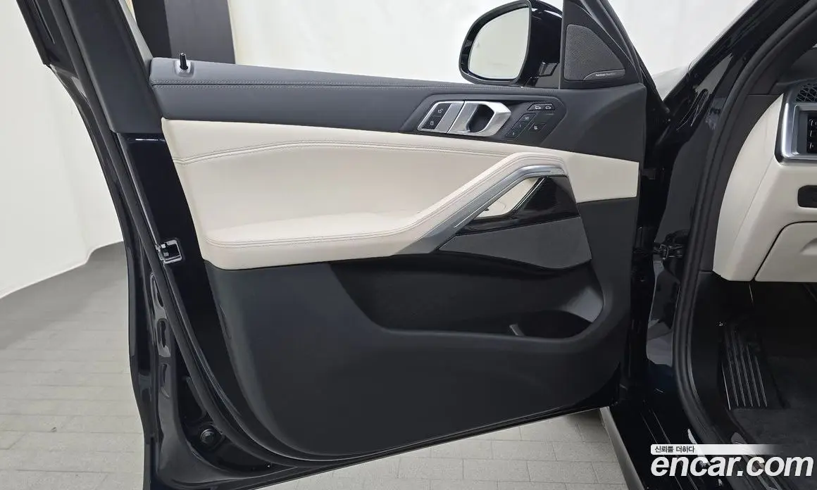 BMW X6 2025 3.0 автомат (гидро), фото 13 BMW X6 2025 3.0 автомат (гидро), фото 13