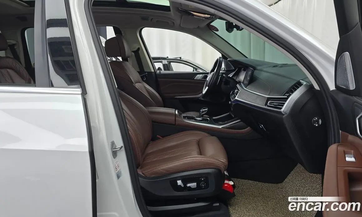 BMW X7 2021 3.0 автомат (гидро), фото 16 BMW X7 2021 3.0 автомат (гидро), фото 16