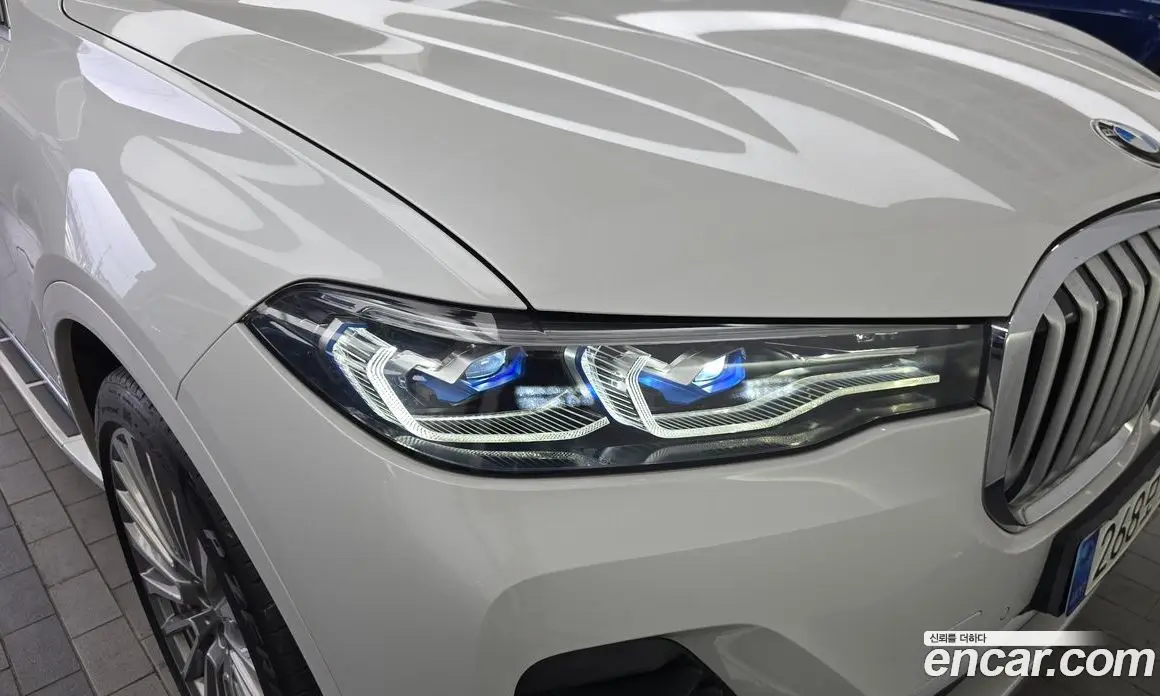 BMW X7 2021 3.0 автомат (гидро), фото 8 BMW X7 2021 3.0 автомат (гидро), фото 8