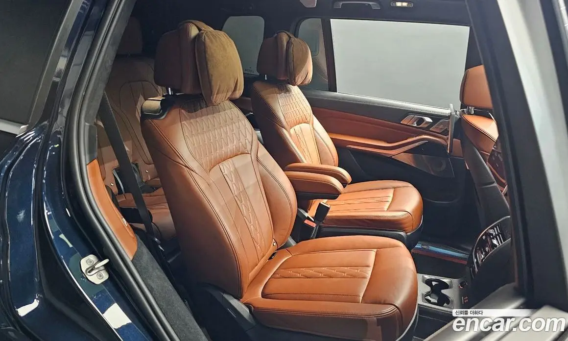 BMW X7 2021 3.0 автомат (гидро), фото 17
