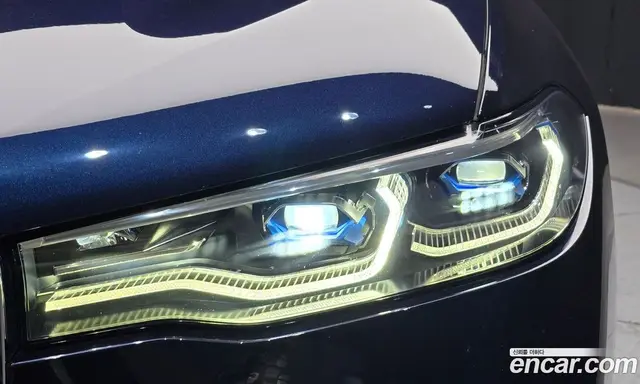 BMW X7 2021 3.0 автомат (гидро), миниатюра 8