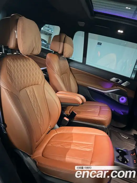 BMW X7 2023 4.4 автомат (гидро), фото 10 BMW X7 2023 4.4 автомат (гидро), фото 10
