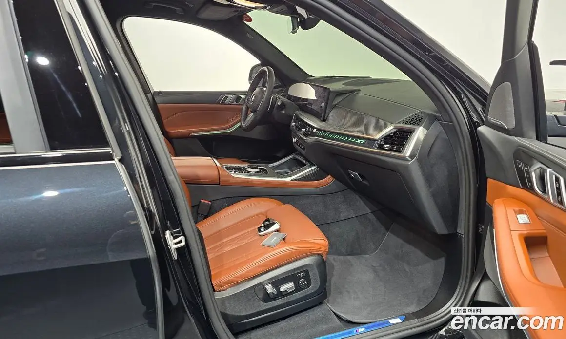 BMW X7 2024 3.0 автомат (гидро), фото 16 BMW X7 2024 3.0 автомат (гидро), фото 16