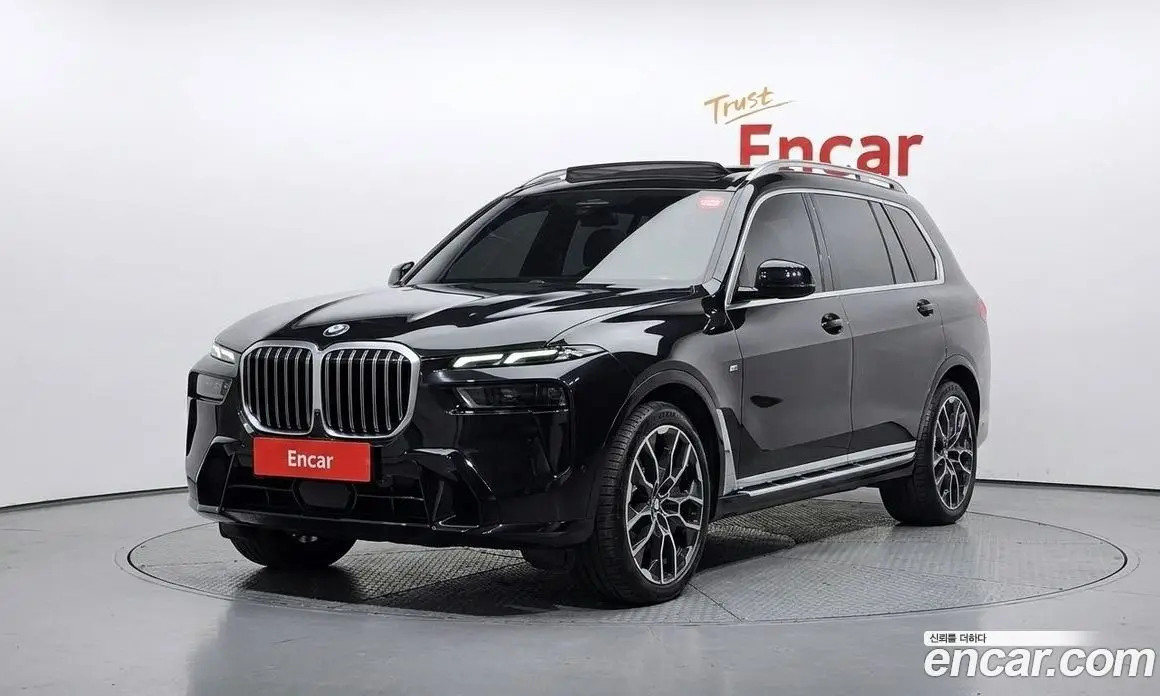 BMW X7 2025 3.0 автомат (гидро), фото 1 BMW X7 2025 3.0 автомат (гидро), фото 1