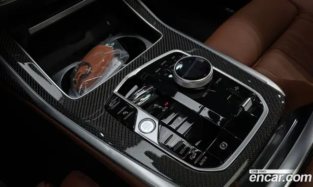 BMW X7 2025 3.0 автомат (гидро), миниатюра 12