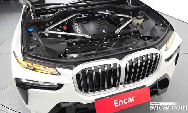 BMW X7 2025 3.0 автомат (гидро), миниатюра 6
