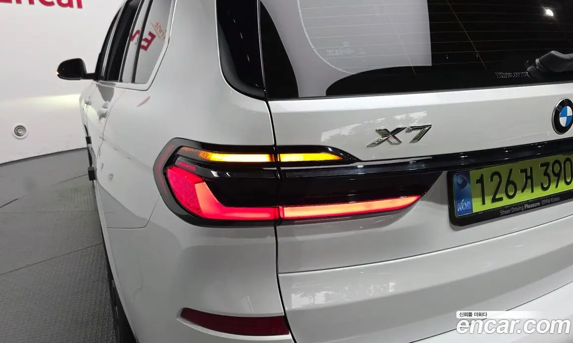 BMW X7 2025 3.0 автомат (гидро), фото 9