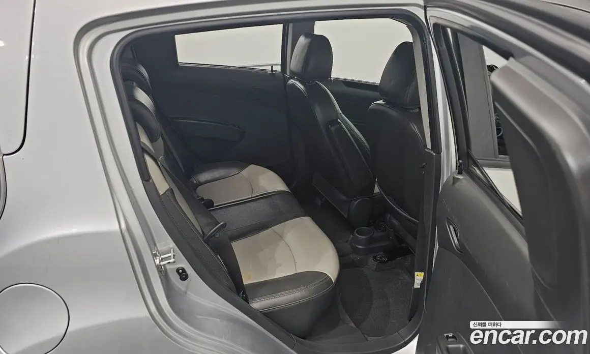 Chevrolet Spark 2012 1.0 автомат (гидро), фото 17 Chevrolet Spark 2012 1.0 автомат (гидро), фото 17