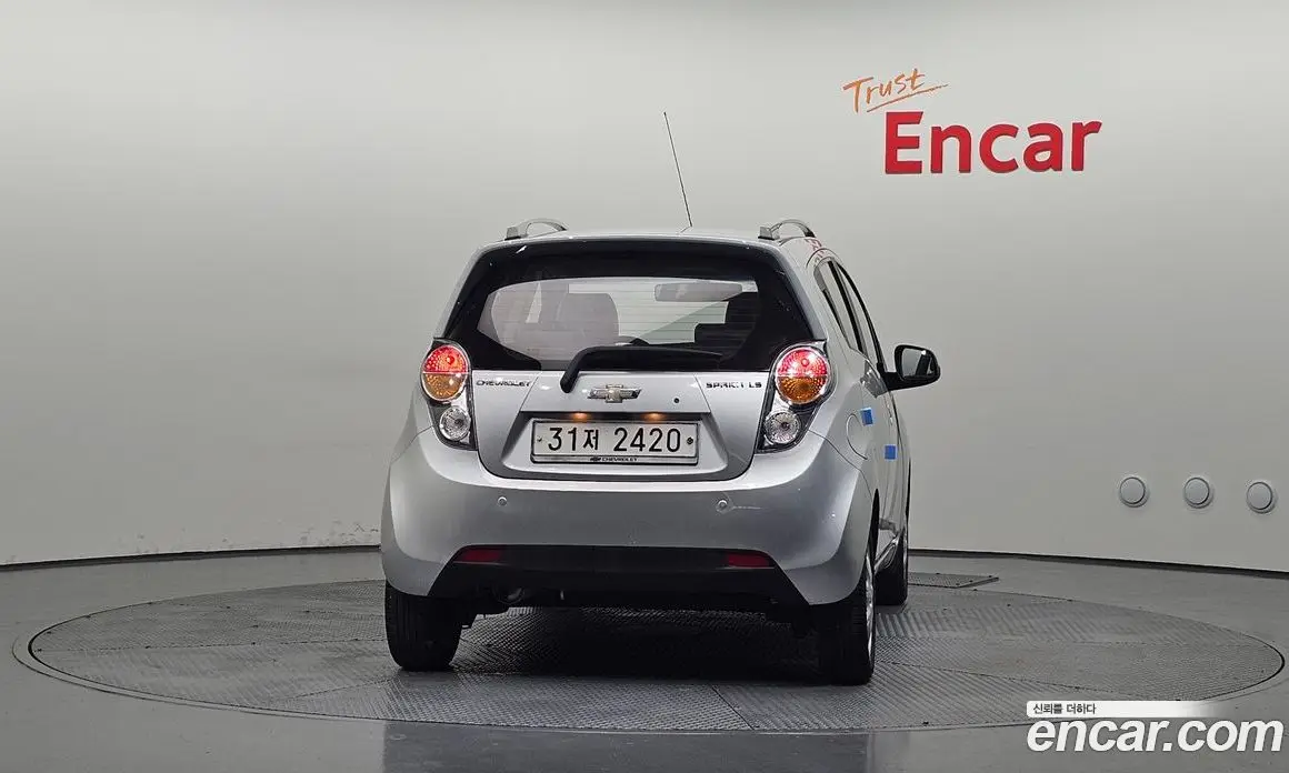 Chevrolet Spark 2012 1.0 автомат (гидро), фото 4 Chevrolet Spark 2012 1.0 автомат (гидро), фото 4