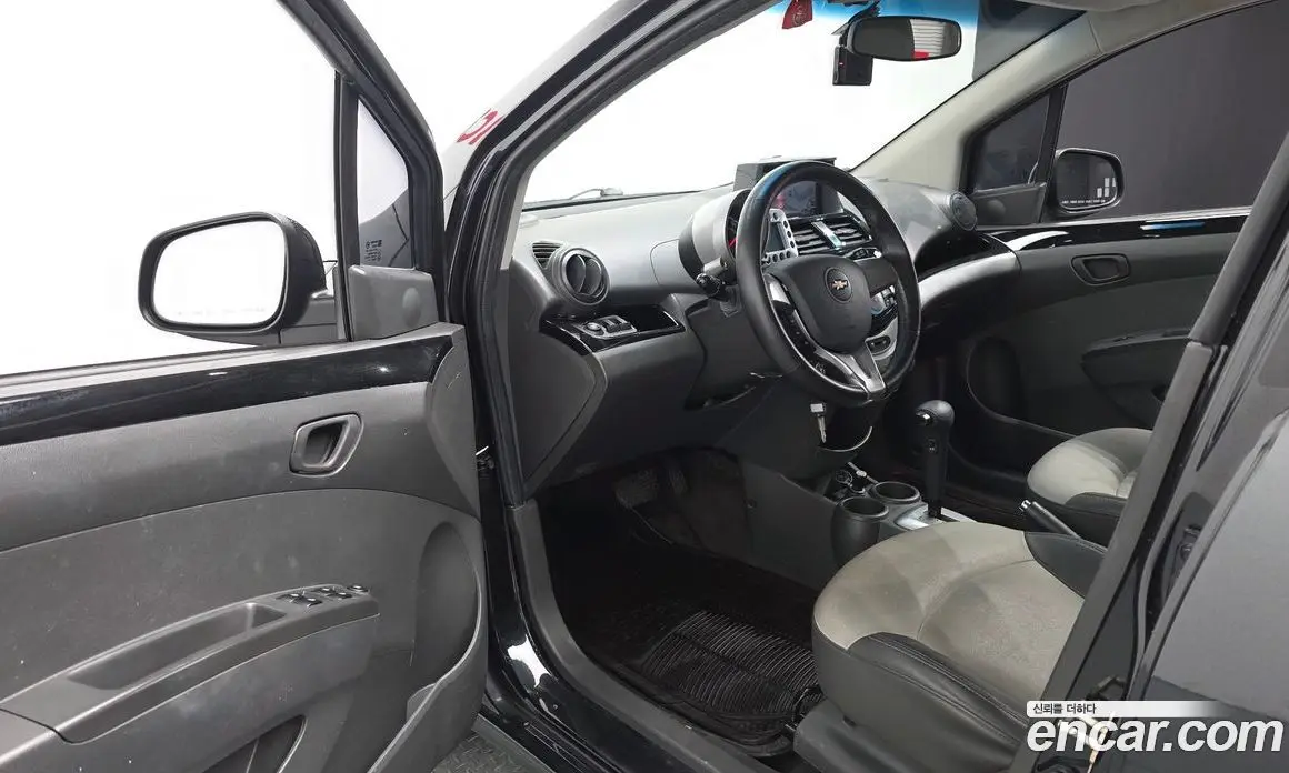 Chevrolet Spark 2012 1.0 автомат (гидро), фото 13 Chevrolet Spark 2012 1.0 автомат (гидро), фото 13