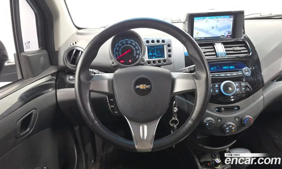 Chevrolet Spark 2012 1.0 автомат (гидро), фото 20 Chevrolet Spark 2012 1.0 автомат (гидро), фото 20