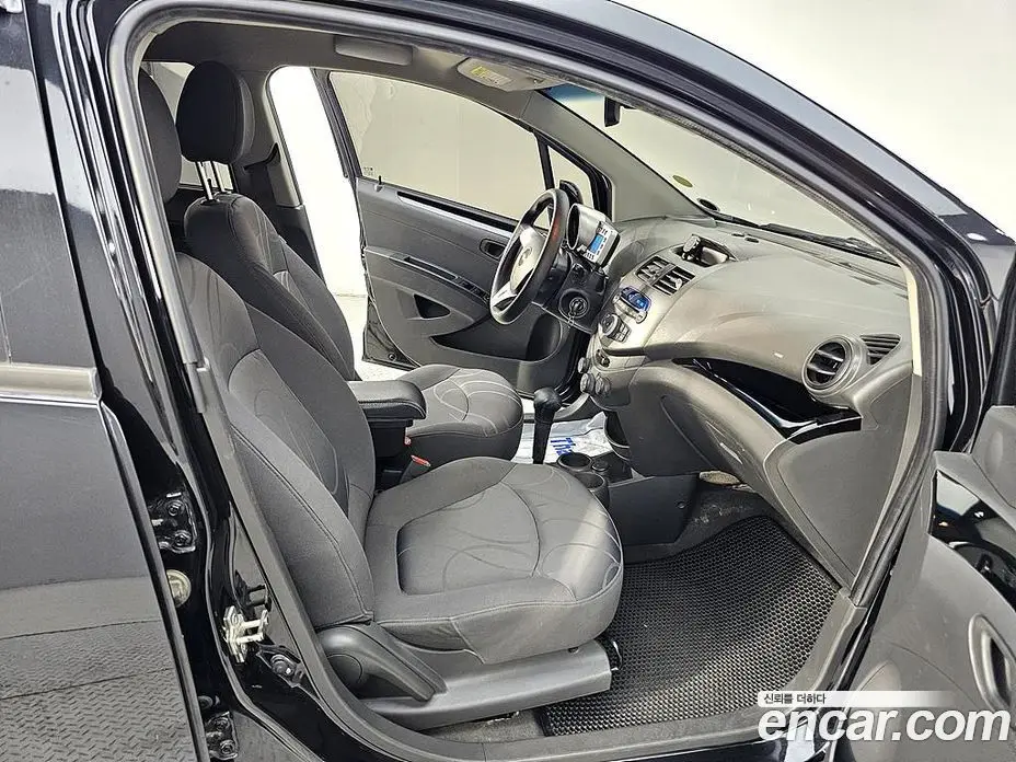 Chevrolet Spark 2012 1.0 автомат (гидро), фото 11 Chevrolet Spark 2012 1.0 автомат (гидро), фото 11