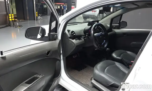 Chevrolet Spark 2013 1.0 автомат (гидро), миниатюра 10 Chevrolet Spark 2013 1.0 автомат (гидро), миниатюра 10