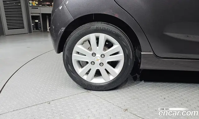 Chevrolet Spark 2015 1.0 автомат (гидро), миниатюра 5 Chevrolet Spark 2015 1.0 автомат (гидро), миниатюра 5