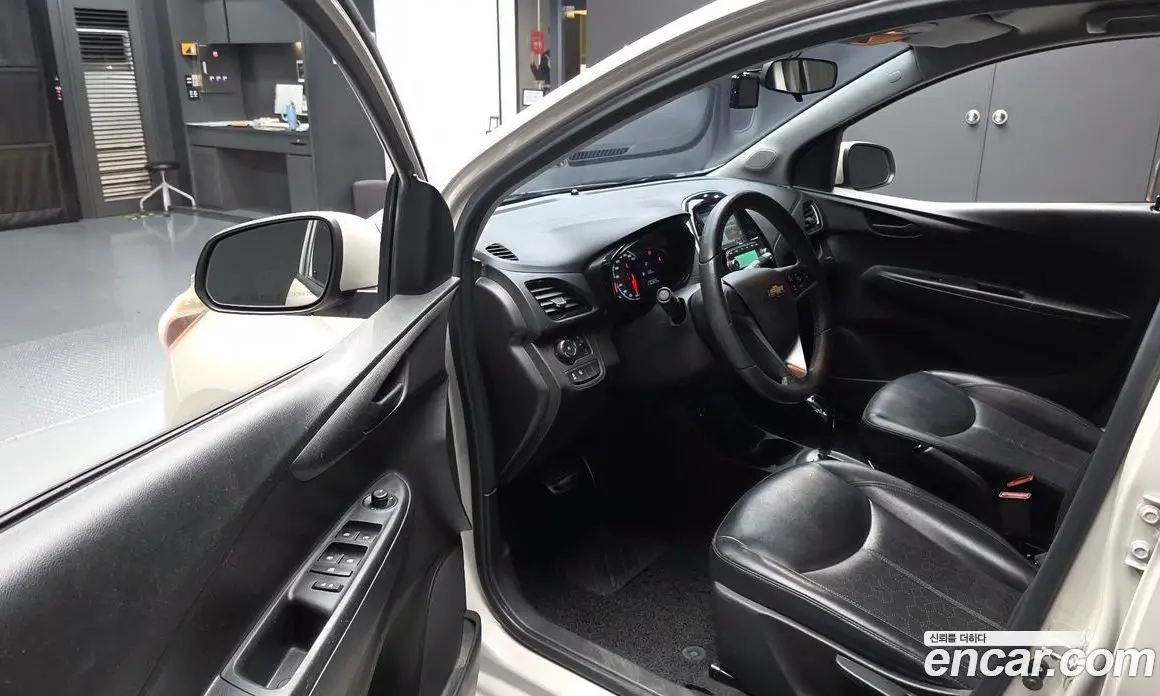 Chevrolet Spark 2016 1.0 автомат (гидро), фото 13 Chevrolet Spark 2016 1.0 автомат (гидро), фото 13