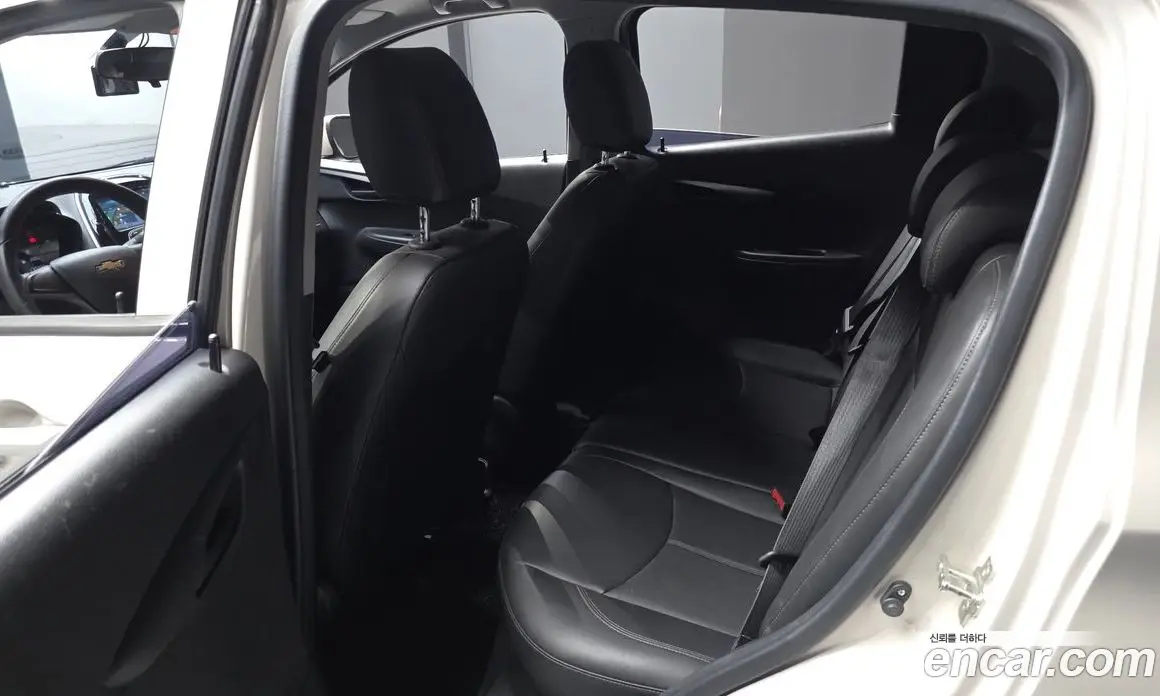 Chevrolet Spark 2016 1.0 автомат (гидро), фото 17 Chevrolet Spark 2016 1.0 автомат (гидро), фото 17