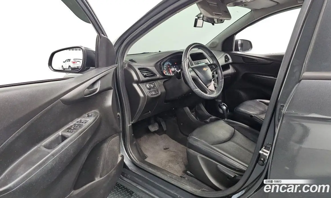 Chevrolet Spark 2017 1.0 автомат (гидро), фото 12 Chevrolet Spark 2017 1.0 автомат (гидро), фото 12