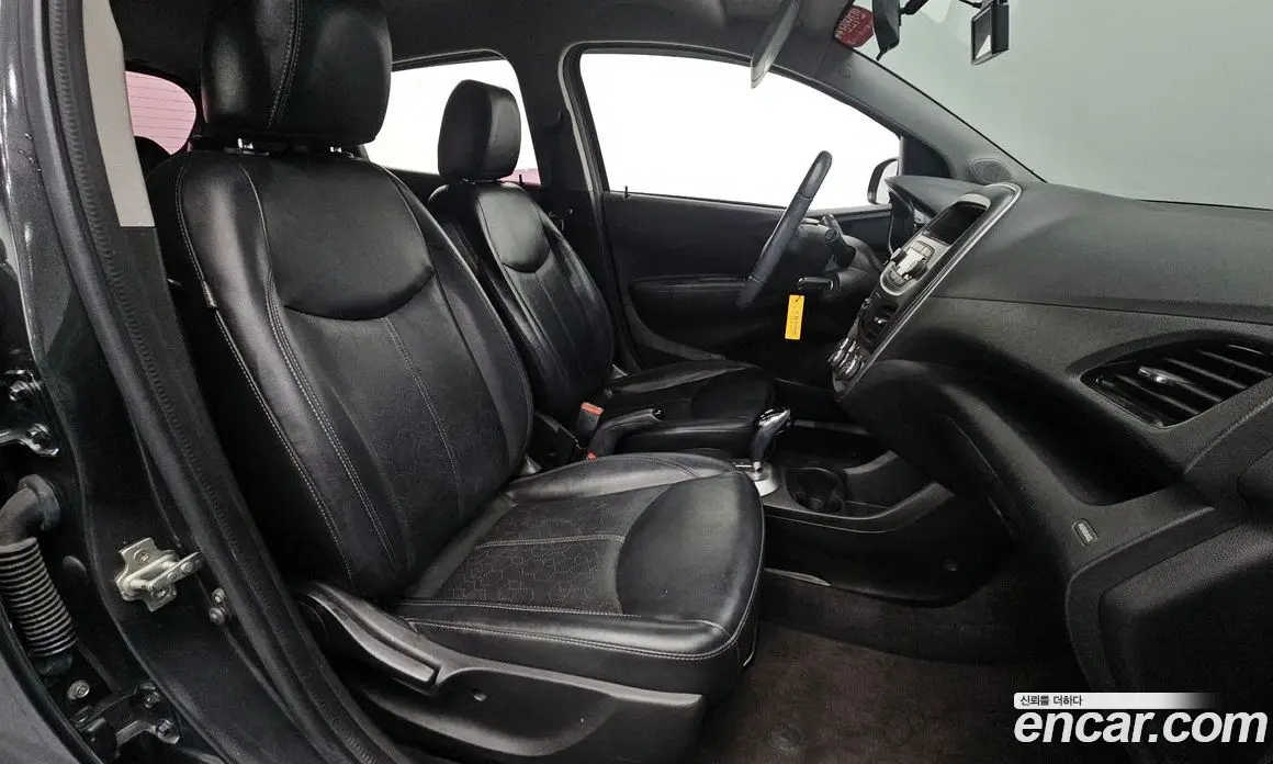 Chevrolet Spark 2017 1.0 автомат (гидро), фото 15 Chevrolet Spark 2017 1.0 автомат (гидро), фото 15