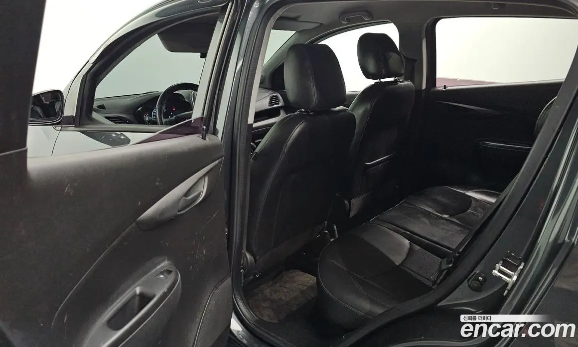 Chevrolet Spark 2017 1.0 автомат (гидро), фото 17 Chevrolet Spark 2017 1.0 автомат (гидро), фото 17