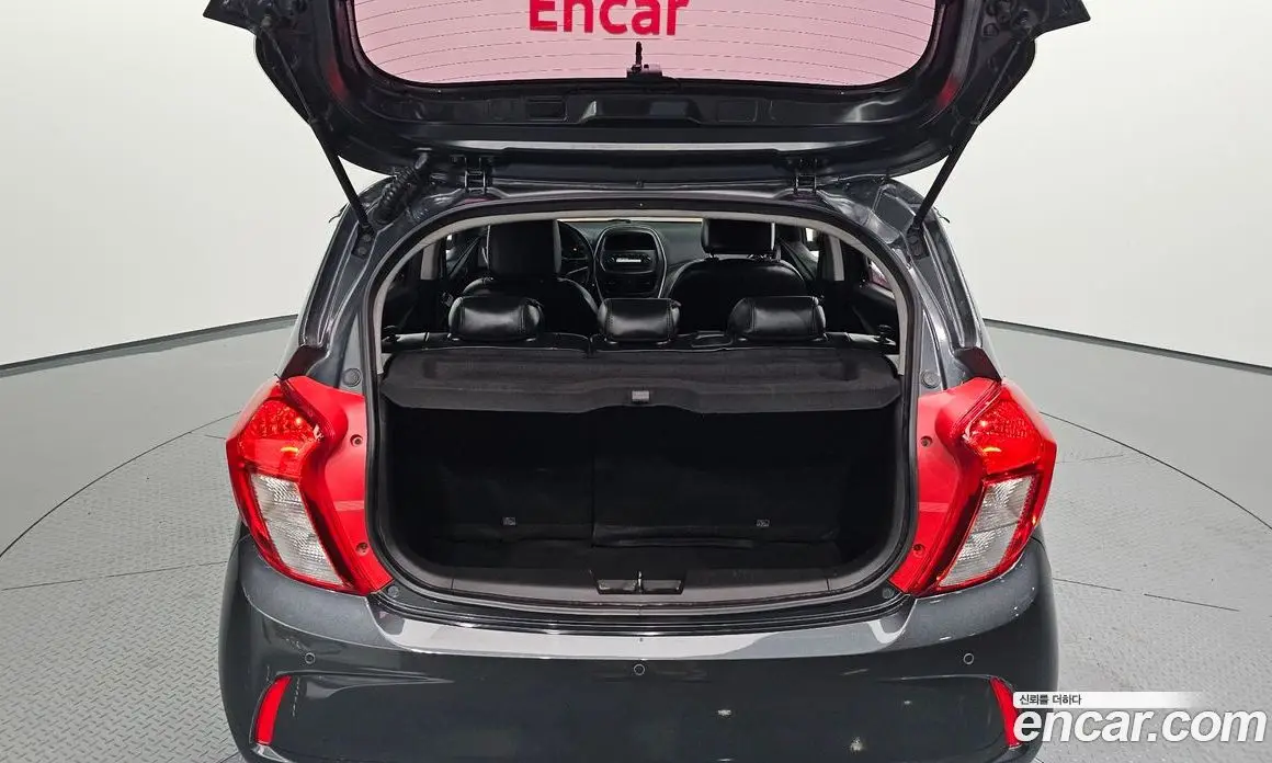 Chevrolet Spark 2017 1.0 автомат (гидро), фото 25 Chevrolet Spark 2017 1.0 автомат (гидро), фото 25