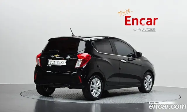 Chevrolet Spark 2018 1.0 автомат (гидро), миниатюра 2