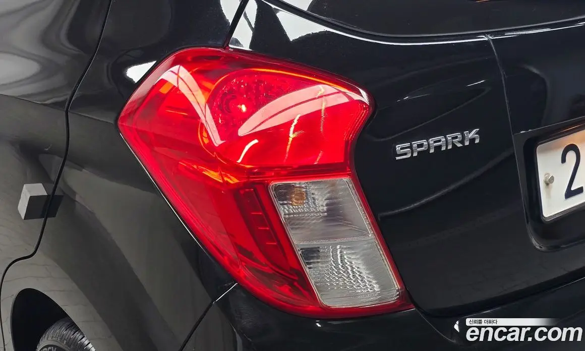 Chevrolet Spark 2018 1.0 автомат (гидро), фото 9