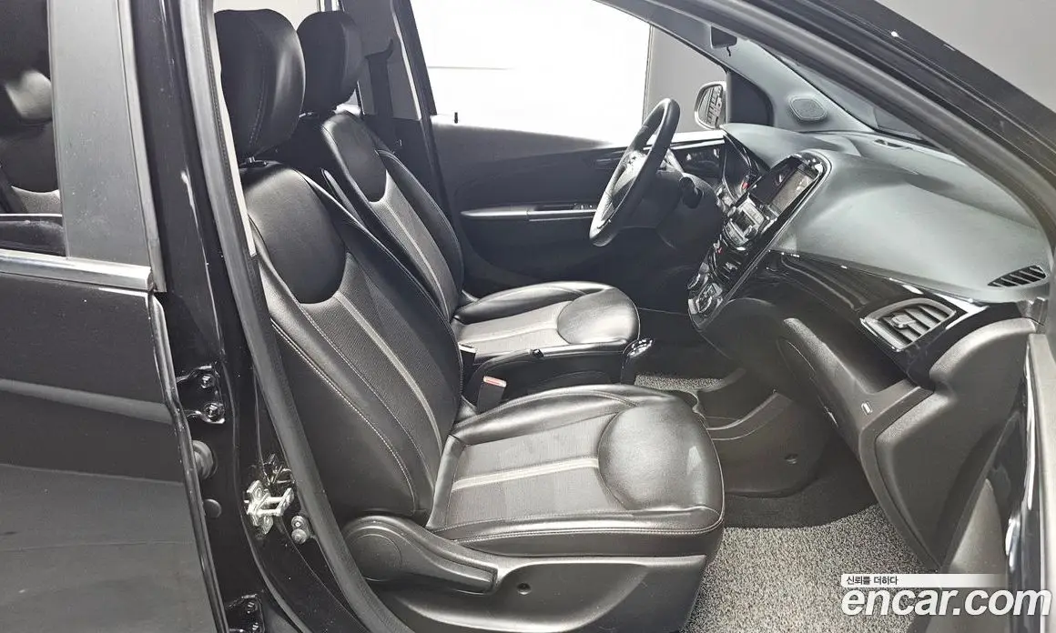 Chevrolet Spark 2019 1.0 автомат (гидро), фото 13 Chevrolet Spark 2019 1.0 автомат (гидро), фото 13