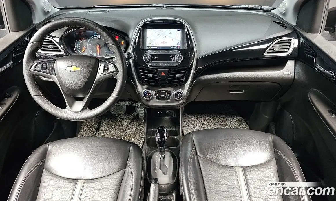 Chevrolet Spark 2019 1.0 автомат (гидро), фото 10 Chevrolet Spark 2019 1.0 автомат (гидро), фото 10