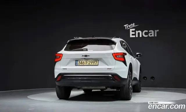 Chevrolet Trax 2023 1.2 автомат (гидро), миниатюра 4