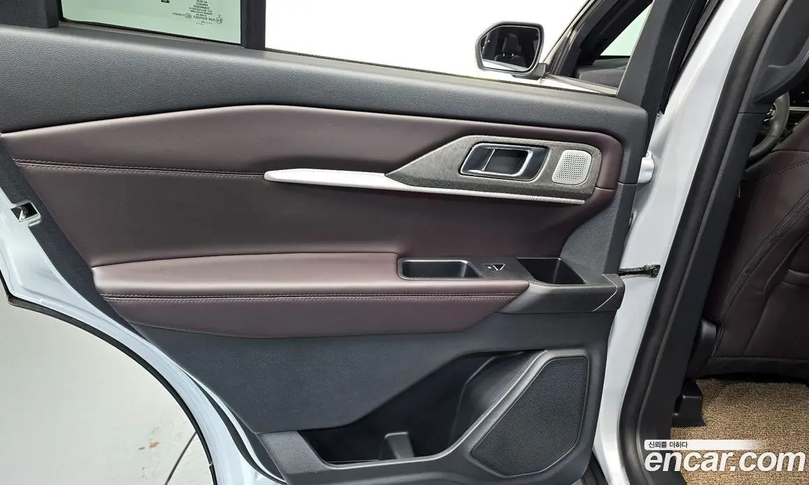 Ford Explorer 2025 2.3 автомат (гидро), фото 15 Ford Explorer 2025 2.3 автомат (гидро), фото 15