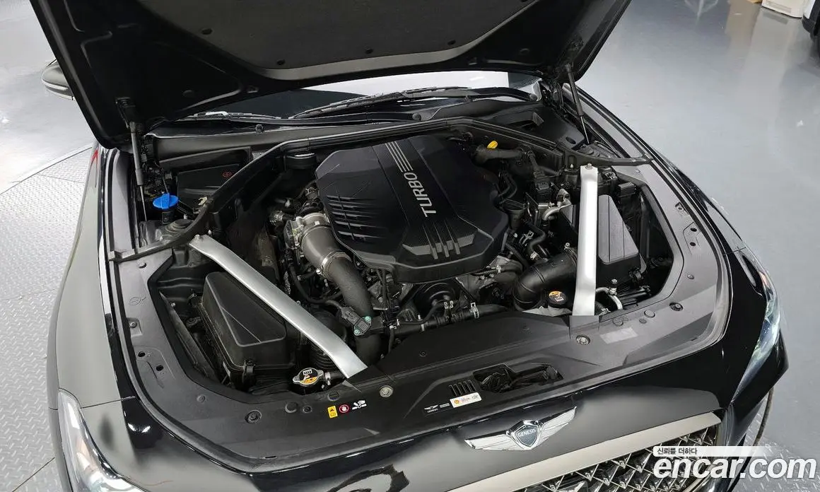 Genesis G70 2019 3.3 автомат (гидро), фото 6 Genesis G70 2019 3.3 автомат (гидро), фото 6