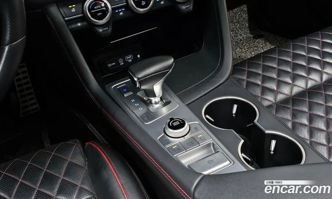 Genesis G70 2019 3.3 автомат (гидро), фото 9 Genesis G70 2019 3.3 автомат (гидро), фото 9