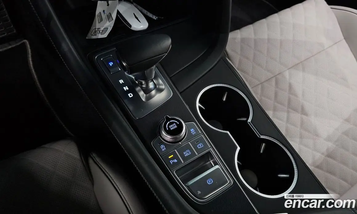 Genesis G70 2025 3.3 автомат (гидро), фото 12 Genesis G70 2025 3.3 автомат (гидро), фото 12