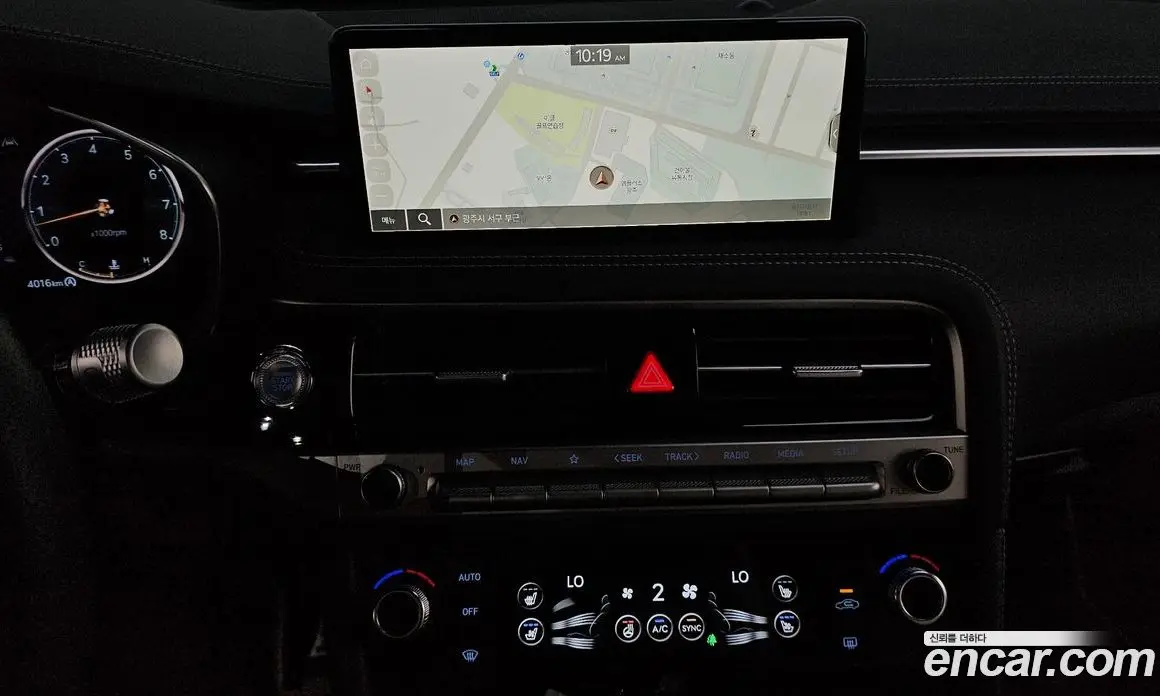 Genesis G70 2025 3.3 автомат (гидро), фото 20 Genesis G70 2025 3.3 автомат (гидро), фото 20