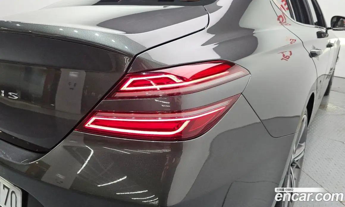 Genesis G70 2025 3.3 автомат (гидро), фото 9 Genesis G70 2025 3.3 автомат (гидро), фото 9