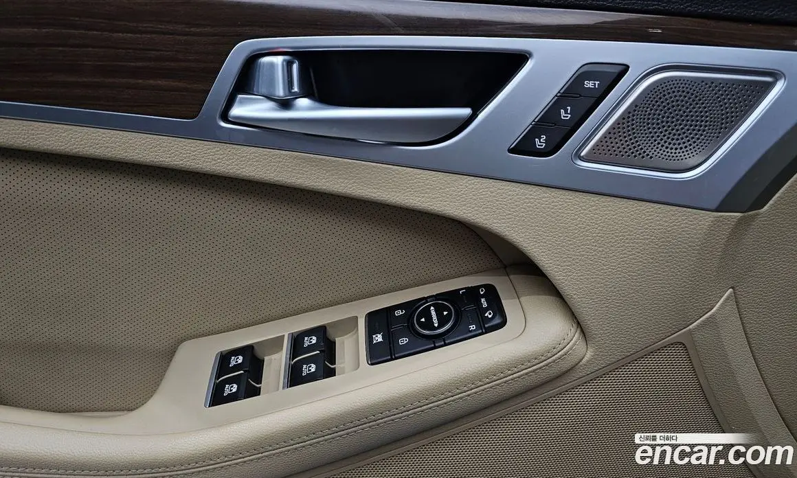 Genesis G80 2018 3.3 автомат (гидро), фото 13 Genesis G80 2018 3.3 автомат (гидро), фото 13