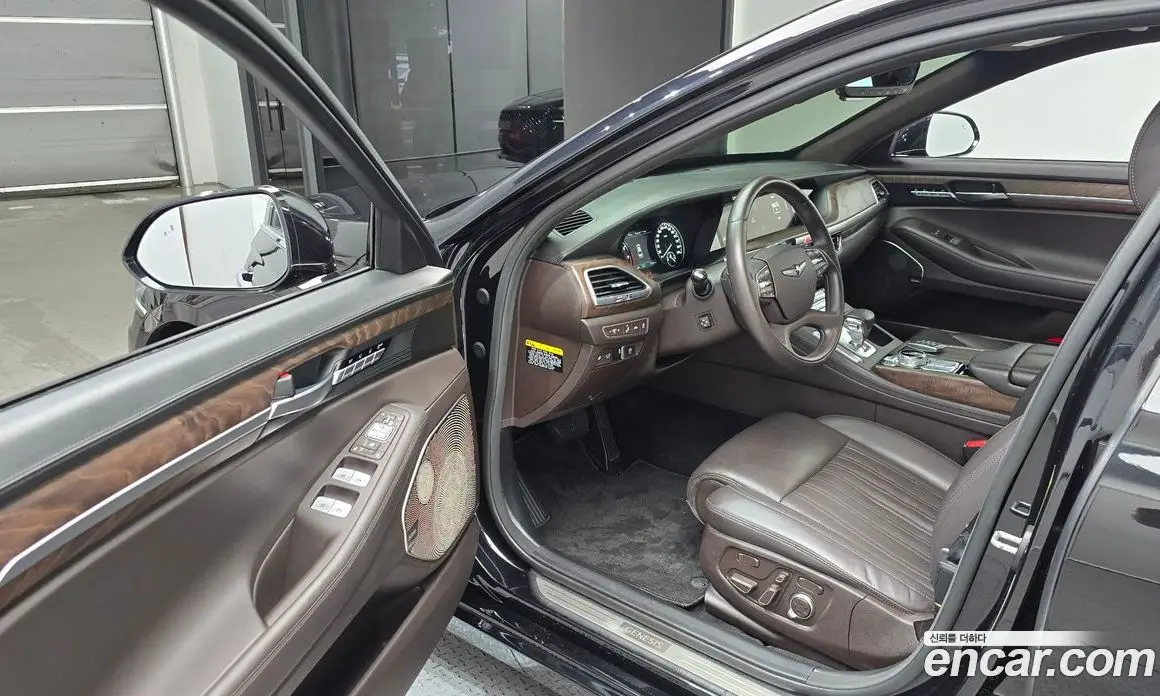 Genesis G90 2020 3.8 автомат (гидро), фото 13 Genesis G90 2020 3.8 автомат (гидро), фото 13