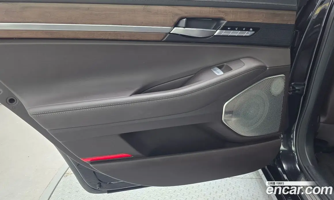 Genesis G90 2020 3.8 автомат (гидро), фото 15 Genesis G90 2020 3.8 автомат (гидро), фото 15