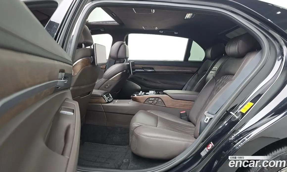 Genesis G90 2020 3.8 автомат (гидро), фото 18 Genesis G90 2020 3.8 автомат (гидро), фото 18
