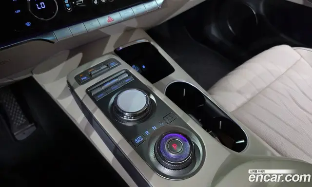 Genesis GV70 2021 2.5 автомат (гидро), миниатюра 12
