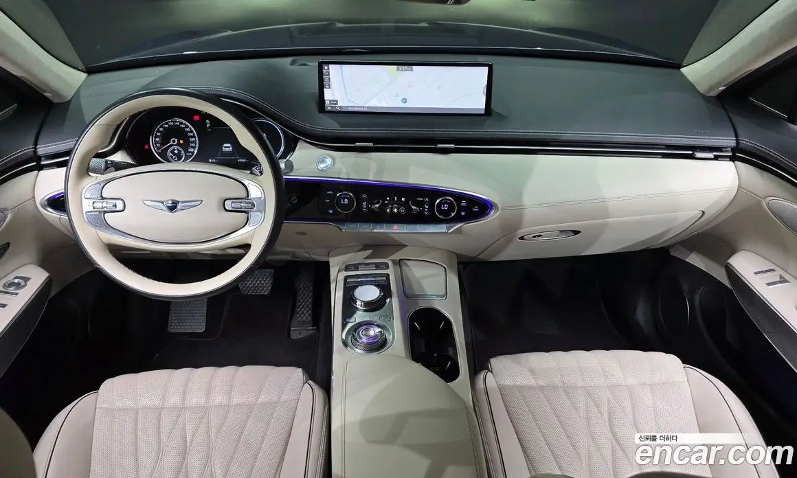 Genesis GV70 2021 2.5 автомат (гидро), фото 10 Genesis GV70 2021 2.5 автомат (гидро), фото 10