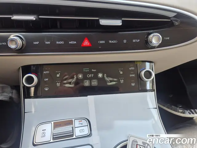 Genesis GV70 2026 2.5 автомат (гидро), миниатюра 9 Genesis GV70 2026 2.5 автомат (гидро), миниатюра 9