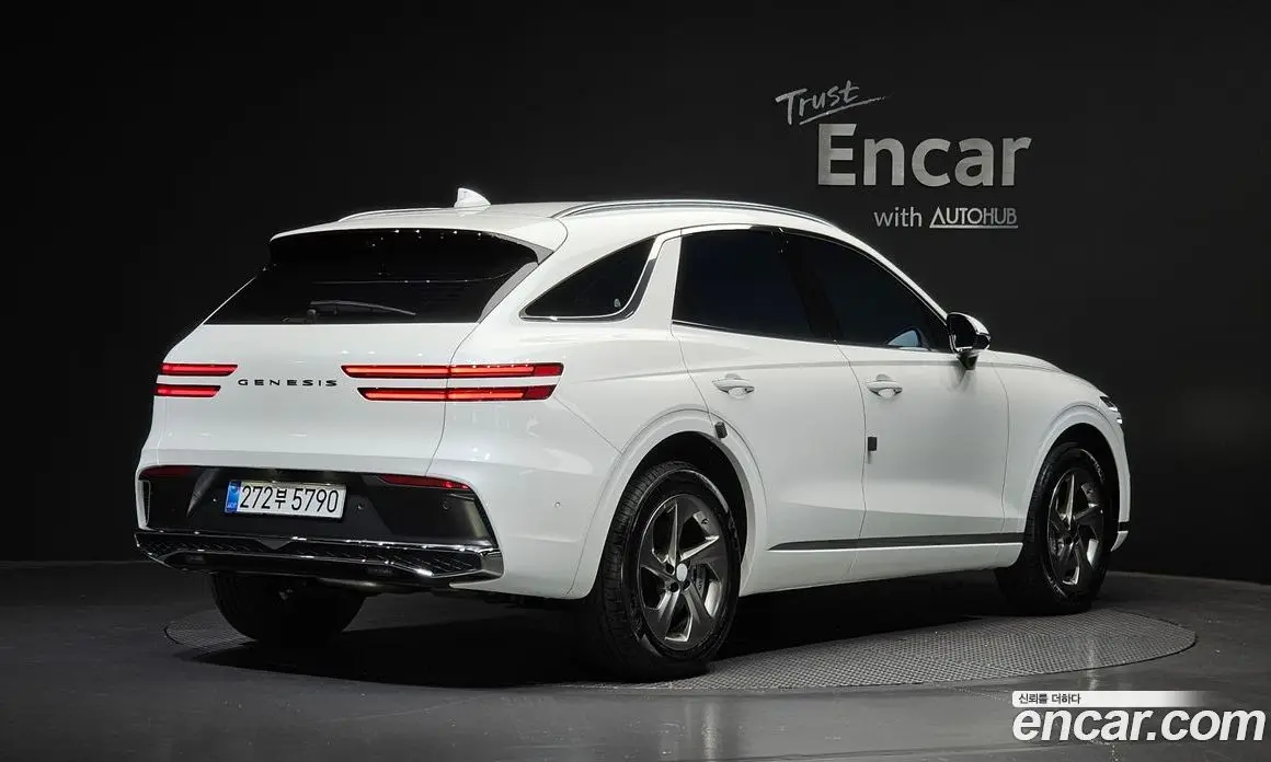 Genesis GV70 2026 2.5 автомат (гидро), фото 1 Genesis GV70 2026 2.5 автомат (гидро), фото 1