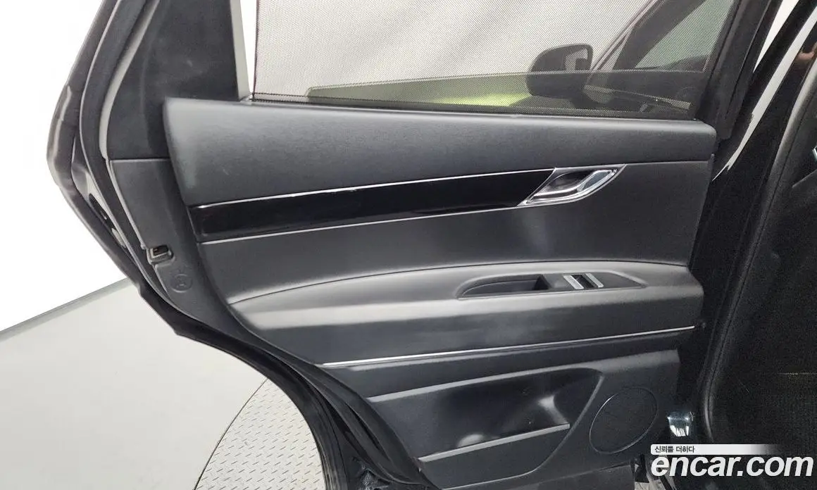 Genesis GV80 2021 2.5 автомат (гидро), фото 15 Genesis GV80 2021 2.5 автомат (гидро), фото 15